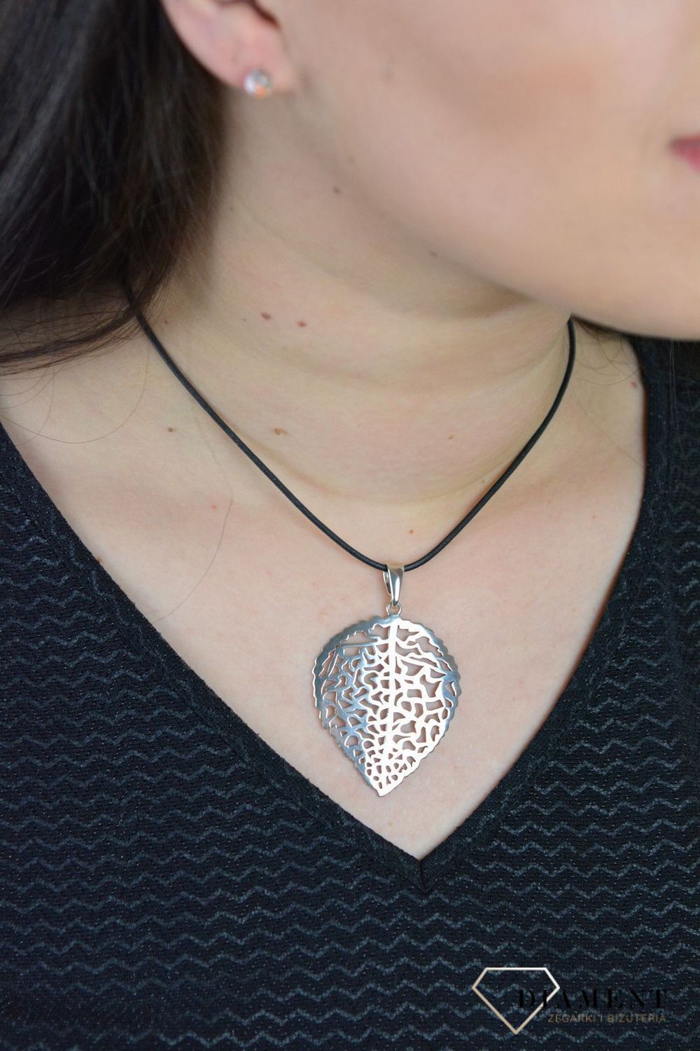 Zawieszka srebrna przepiękny liść DIA-ZAW-4826-925.jpg