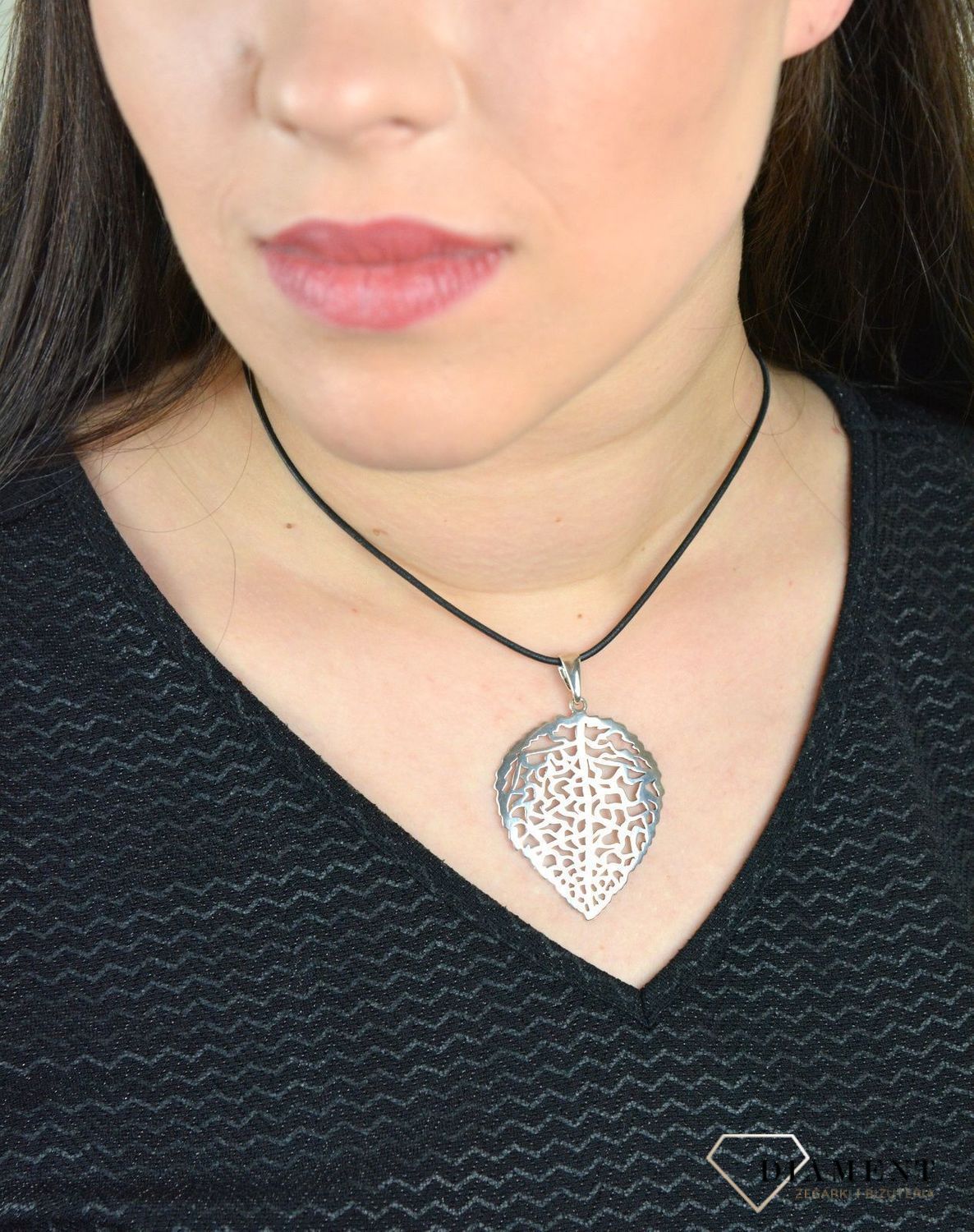 Zawieszka srebrna przepiękny liść DIA-ZAW-4826-925.jpg