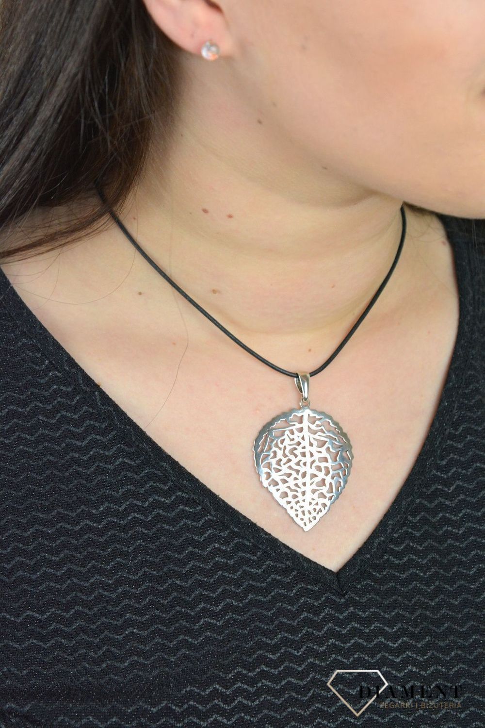 Zawieszka srebrna przepiękny liść DIA-ZAW-4826-925.jpg