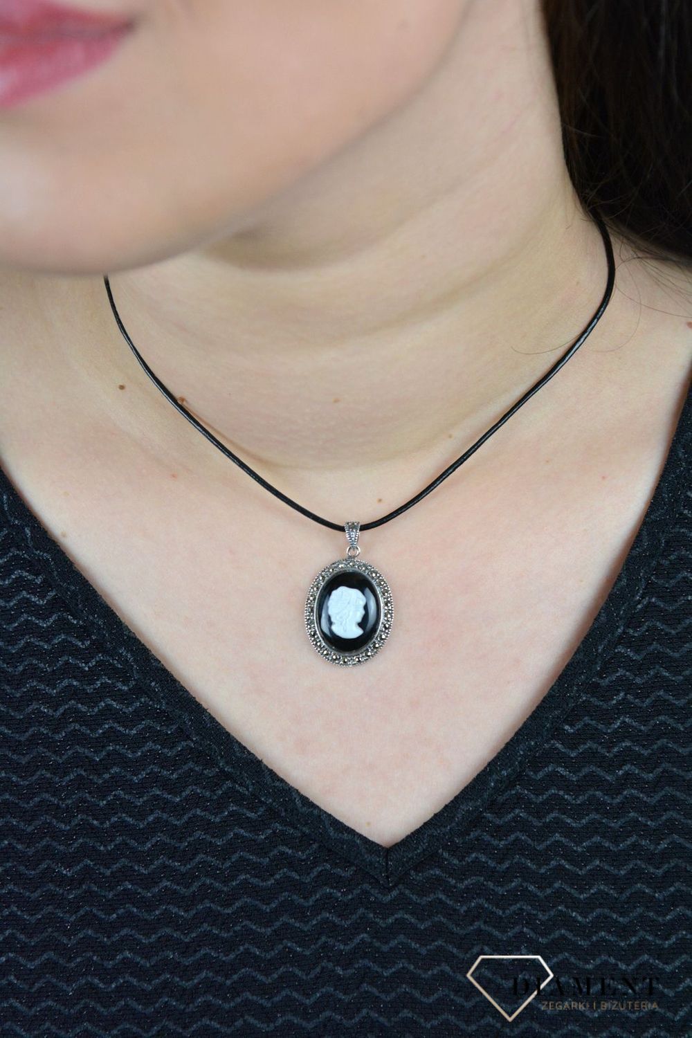 Zawieszka srebrna 'Grecka dama' DIA-ZAW-4832-925.jpg