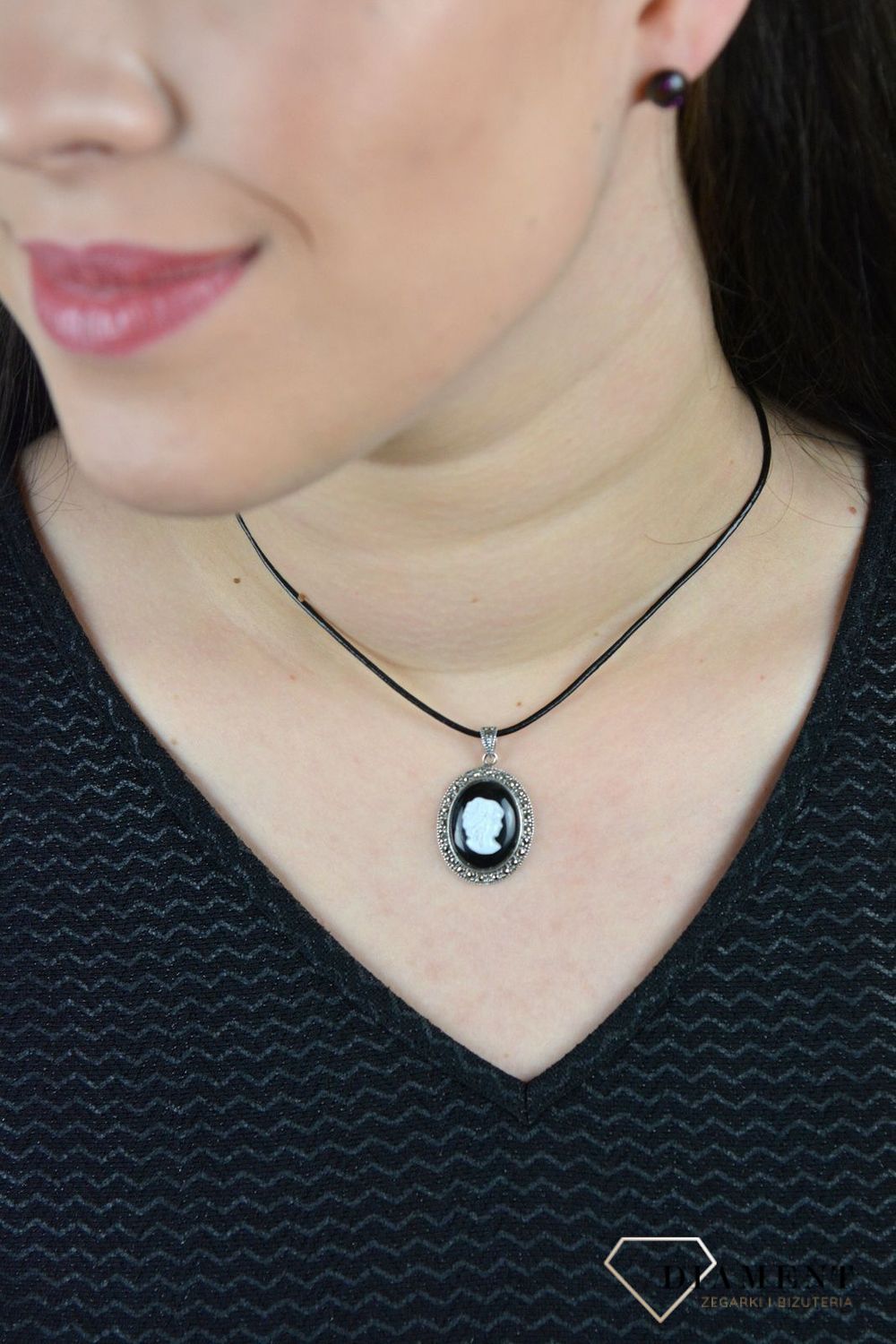 Zawieszka srebrna 'Grecka dama' DIA-ZAW-4832-925.jpg