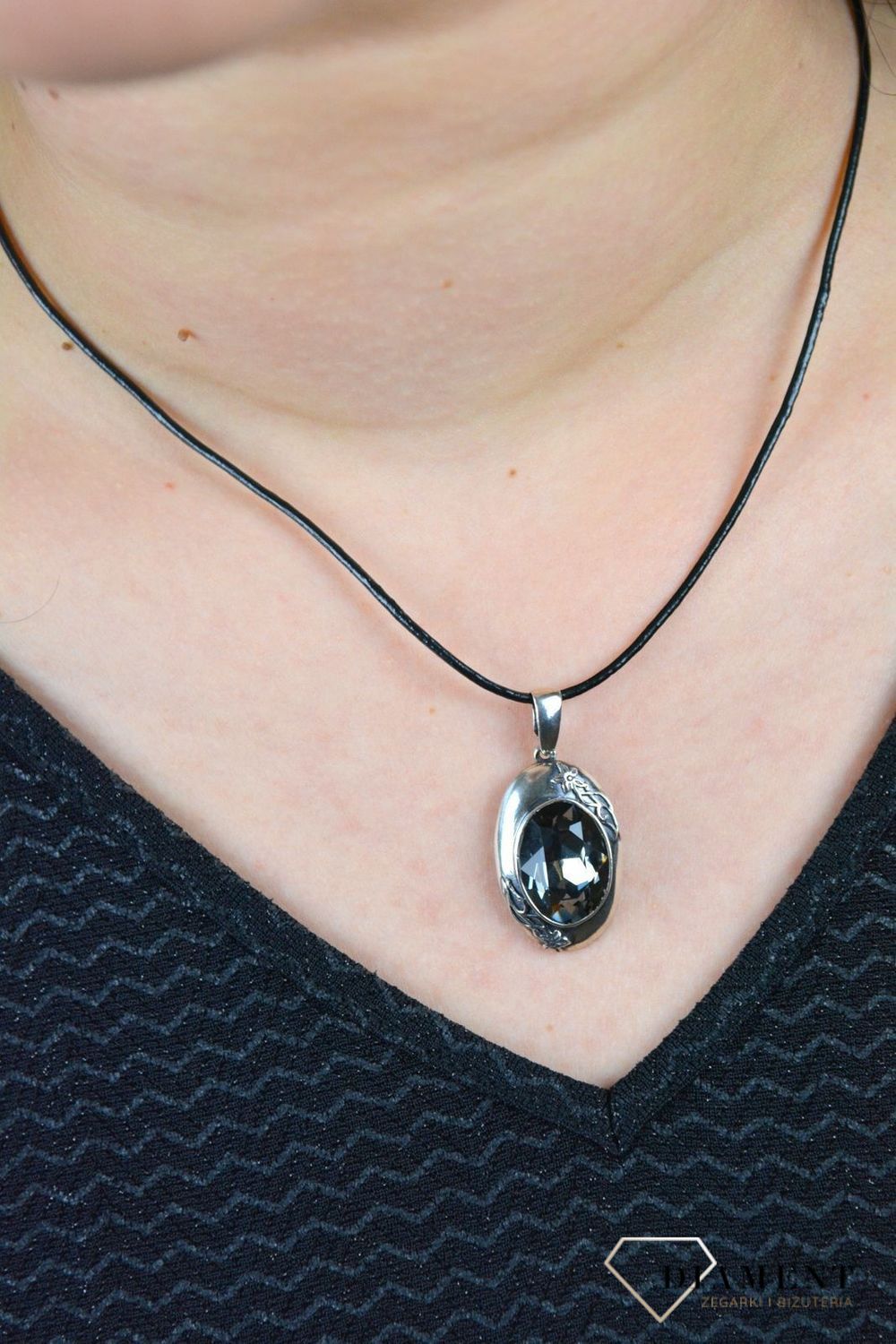 Zawieszka oksydowana  z cyrkonią DIA-ZAW-4836-925.jpg