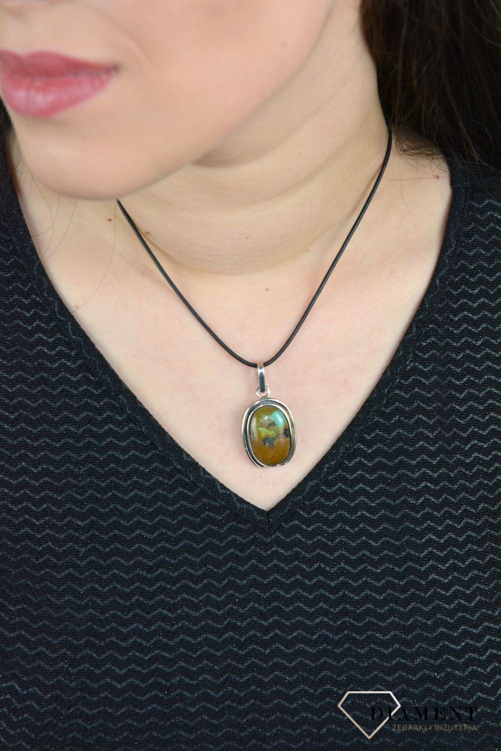 Zawieszka srebrna z naturalnym turkusem DIA-ZAW-4838-925.jpg