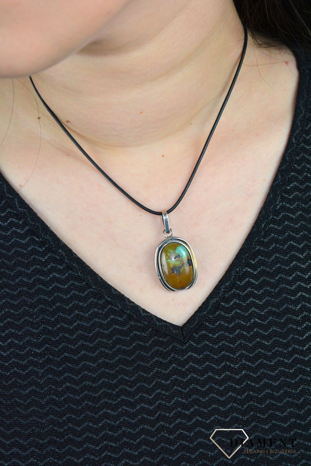 Zawieszka srebrna z naturalnym turkusem DIA-ZAW-4838-925.jpg