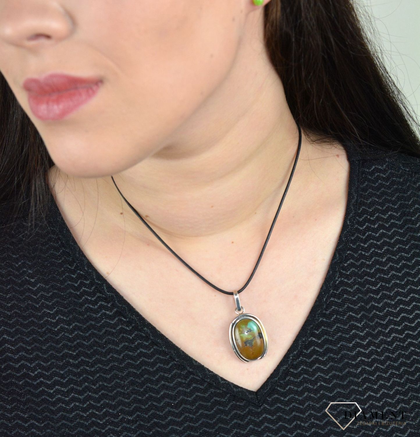 Zawieszka srebrna z naturalnym turkusem DIA-ZAW-4838-925.jpg