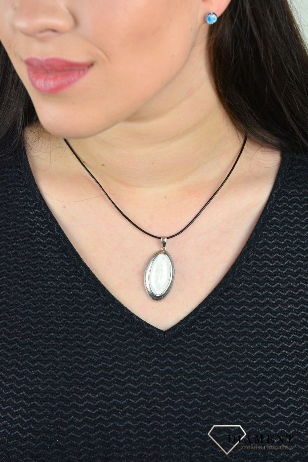 Efektowna zawieszka opal syntetyczny DIA-ZAW-4839-925.jpg