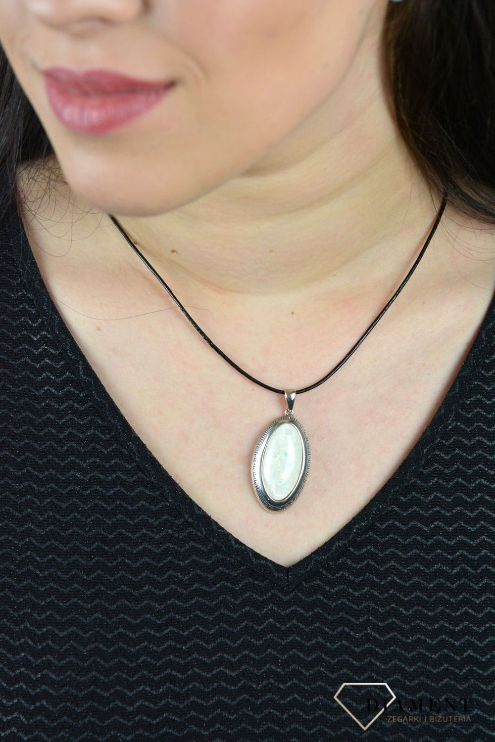 Efektowna zawieszka opal syntetyczny DIA-ZAW-4839-925.jpg