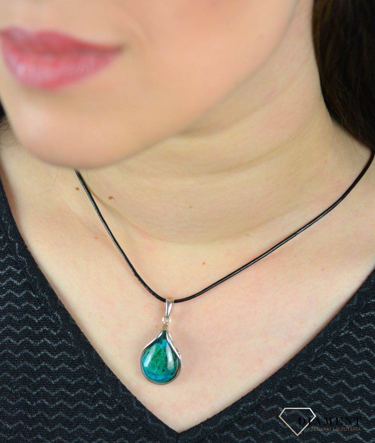 Zawieszka w srebrnej oprawie z kamieniem chryzokola DIA-ZAW-4840-925.jpg