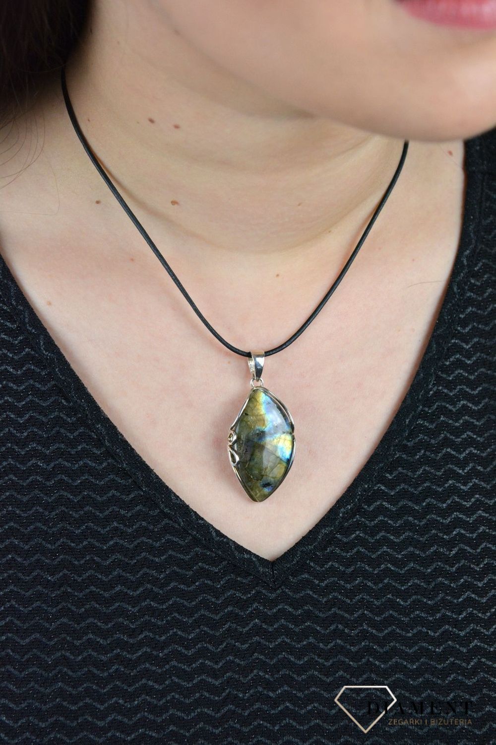 Zawieszka srebrna z unikatowym  labradorytem DIA-ZAW-4844-925.jpg