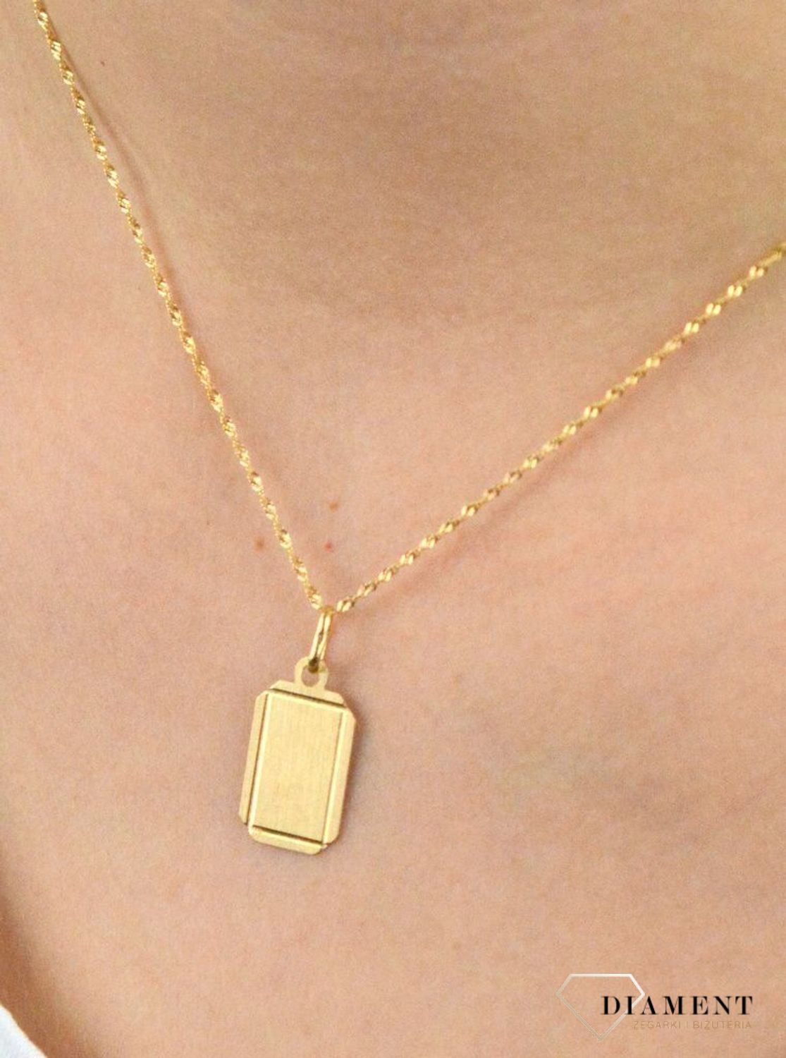 Złota zawieszka 'Minimalistyczny nieśmiertelnik' DIA-ZAW-5247-585.jpg