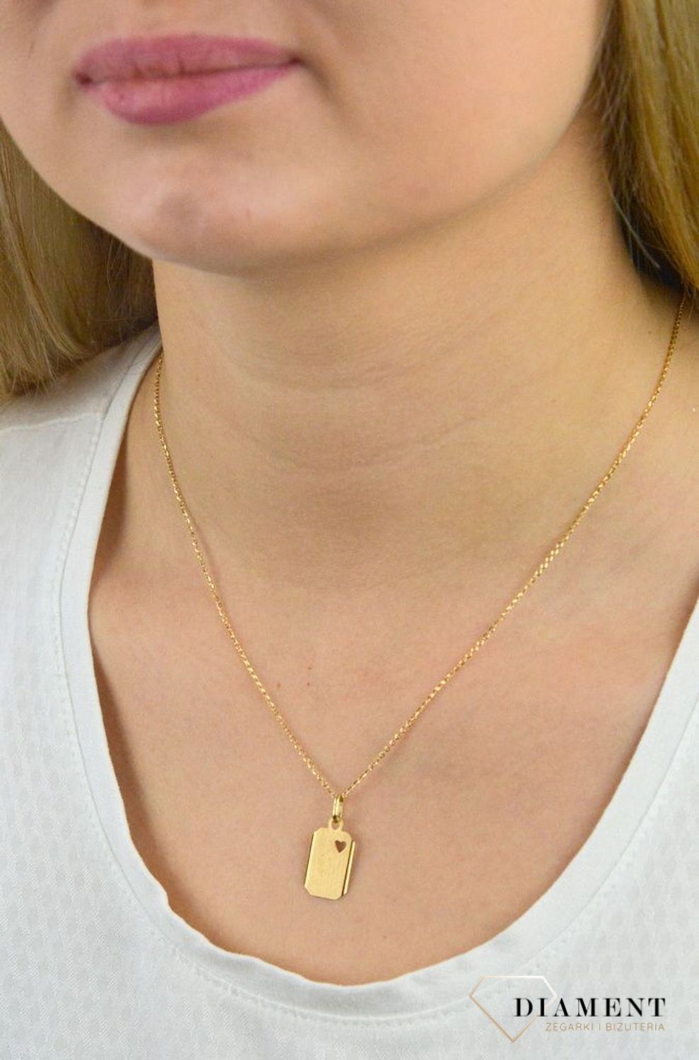 Złota zawieszka nieśmiertelnik 'Wycięte serce' DIA-ZAW-5250-585.jpg