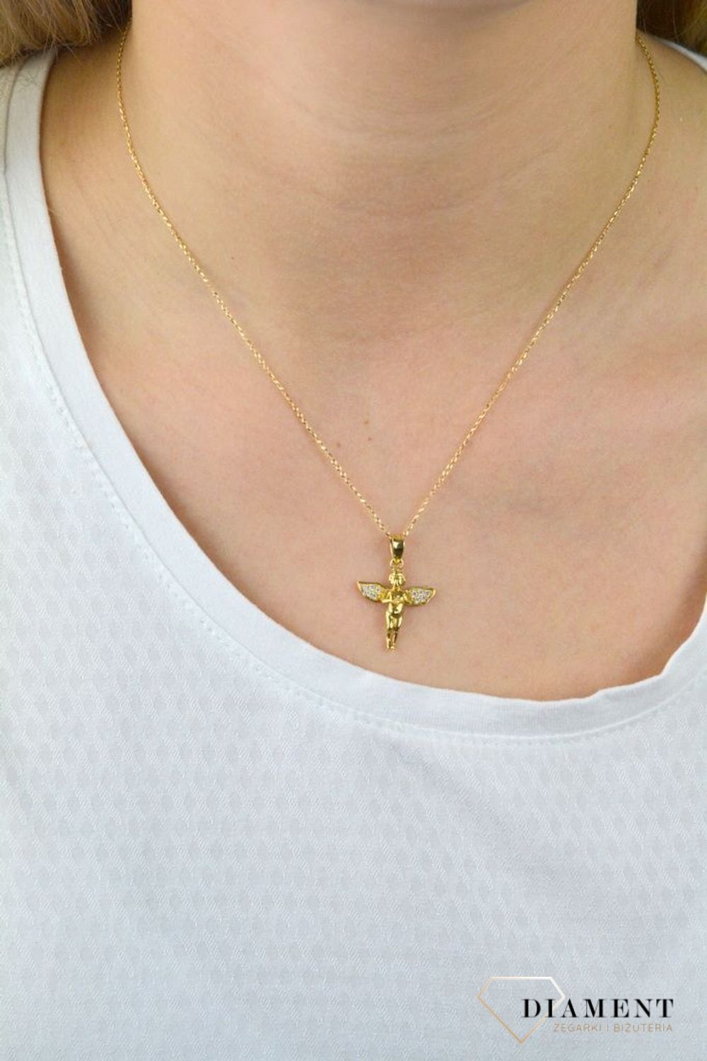 Złota zawieszka aniołek próby 585 ze skrzydełkami z cyrkonii DIA-ZAW-5269-585.jpg