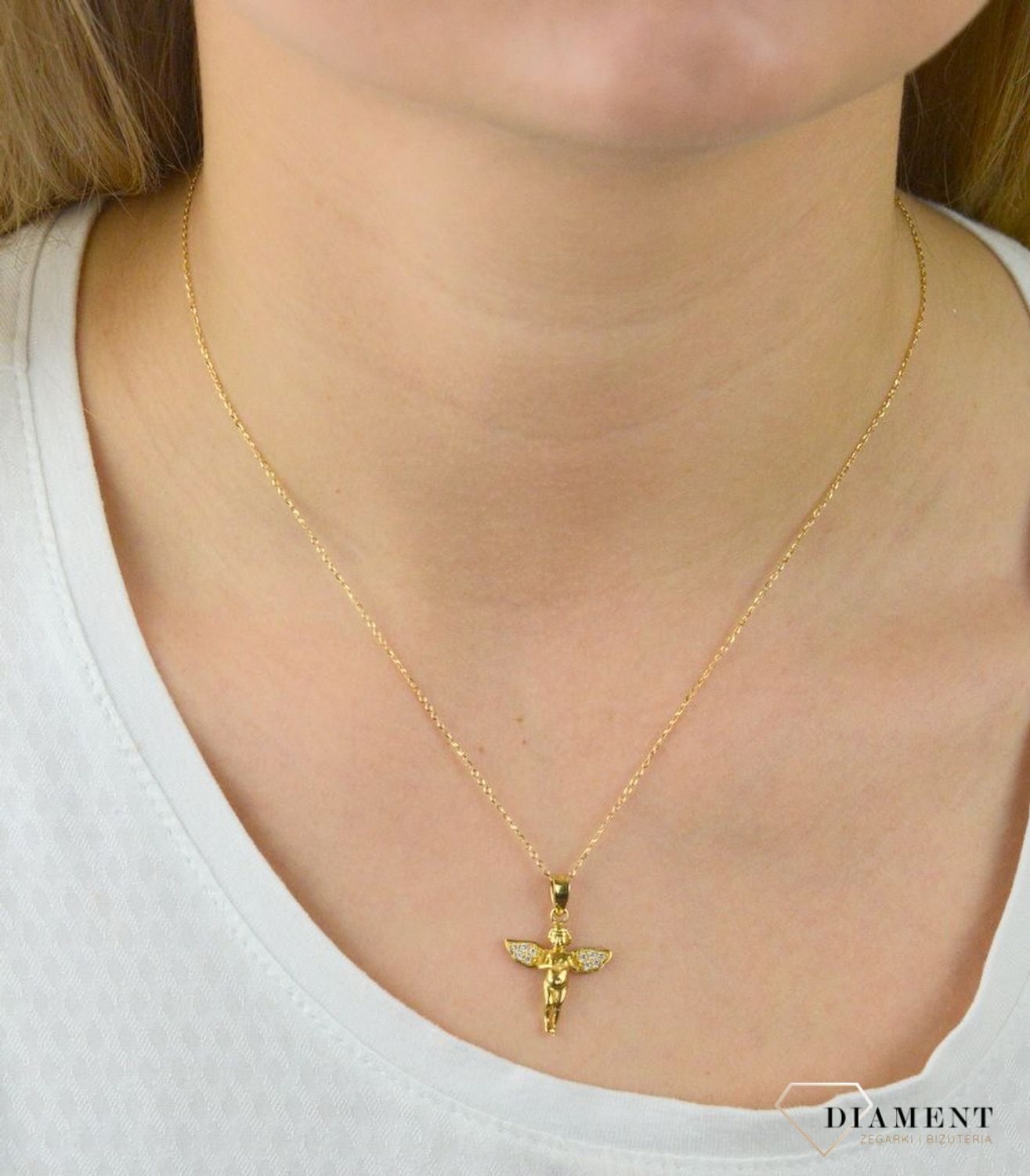 Złota zawieszka aniołek próby 585 ze skrzydełkami z cyrkonii DIA-ZAW-5269-585.jpg