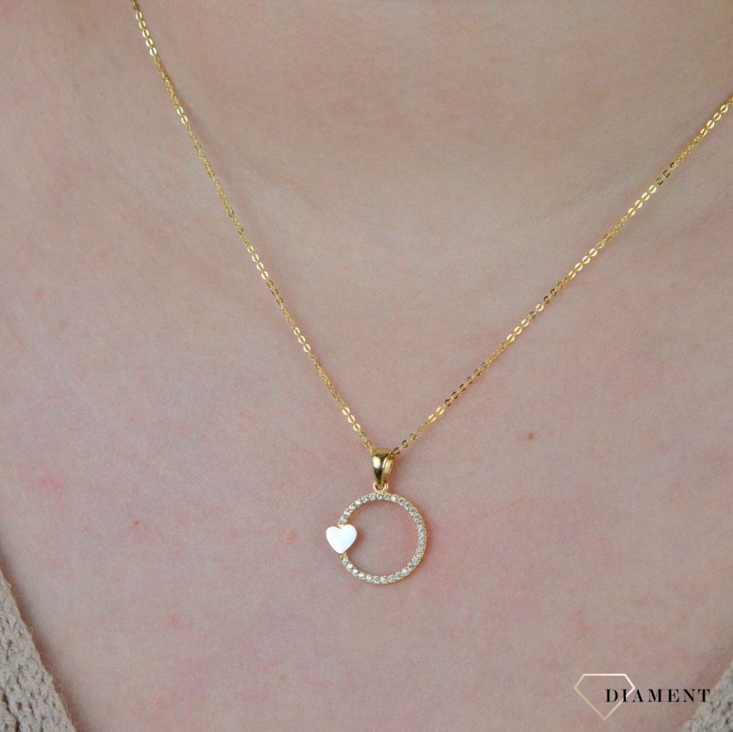 Złota zawieszka serce w kółku z cyrkonią DIA-ZAW-5271-585.jpg