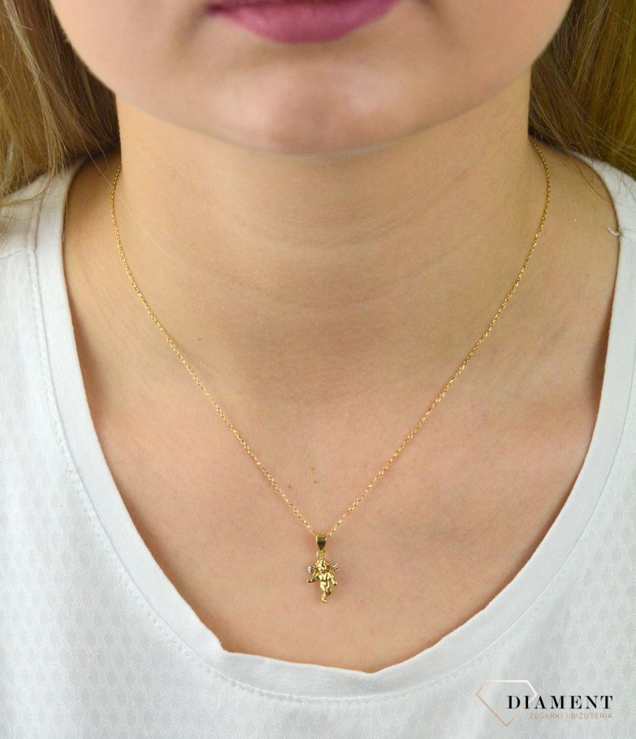 Złota zawieszka malutki Aniołek DIA-ZAW-5283-585.jpg