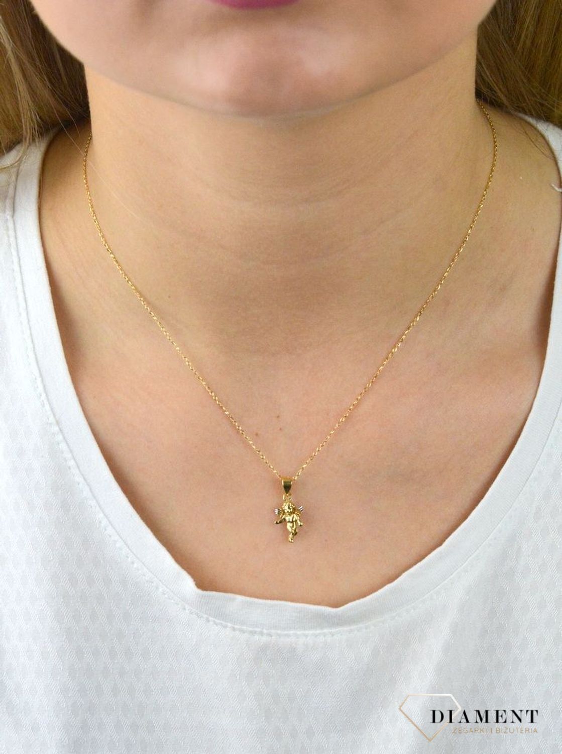 Złota zawieszka malutki Aniołek DIA-ZAW-5283-585.jpg