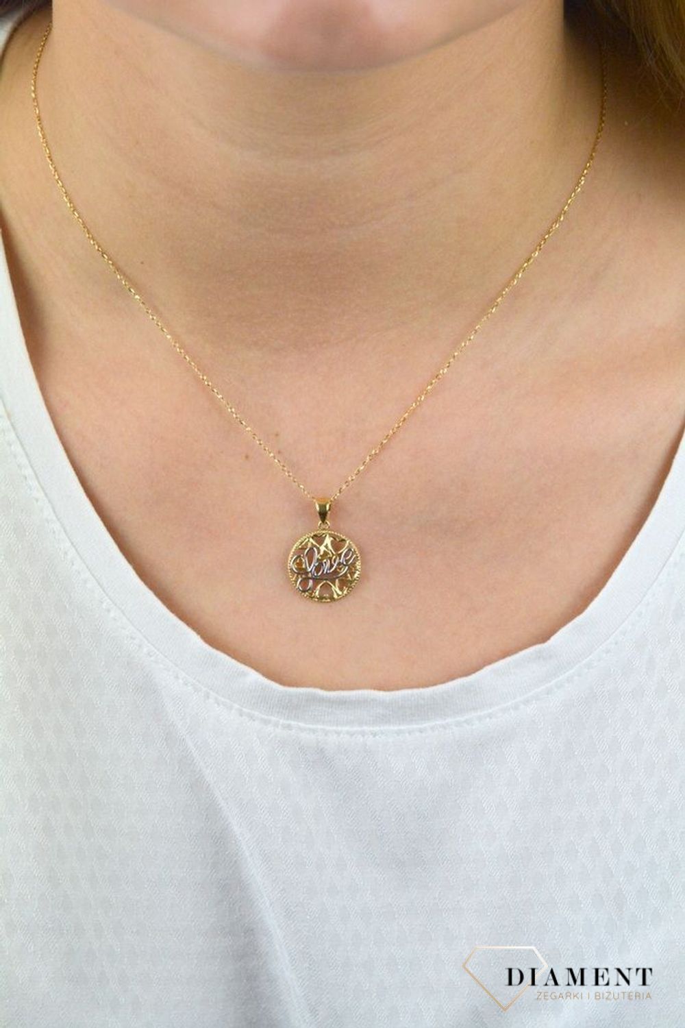 Złota zawieszka kółko z serduszkami i napisem love DIA-ZAW-5284-585.jpg