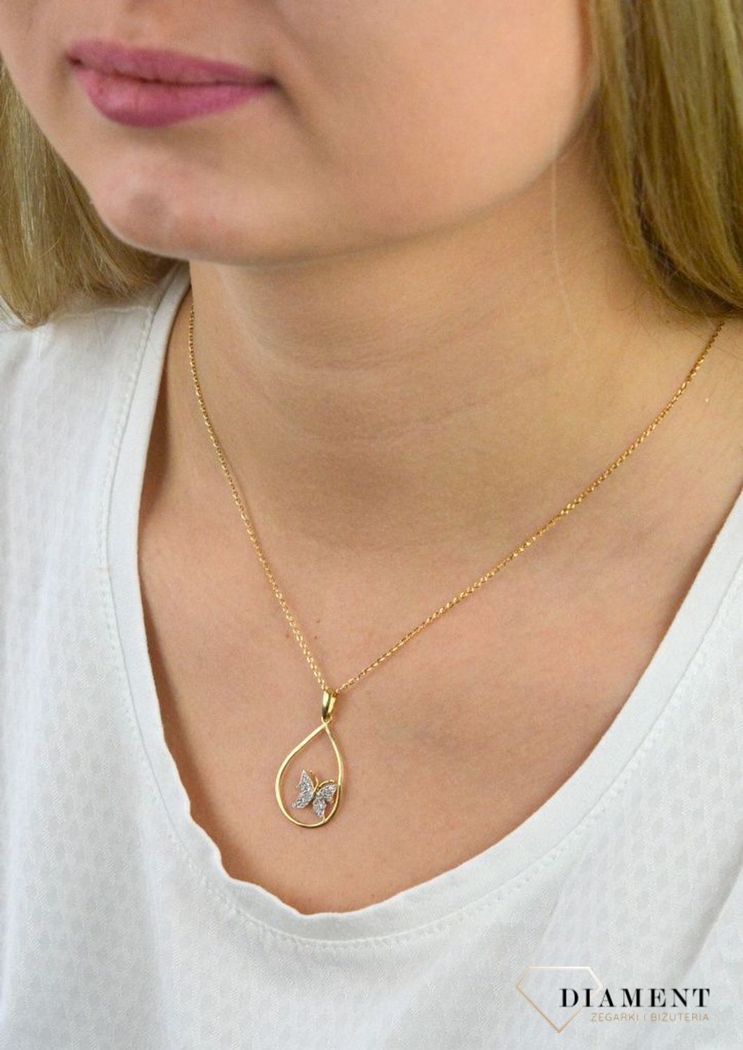 Złota zawieszka motylek w łezce DIA-ZAW-5286-585.jpg