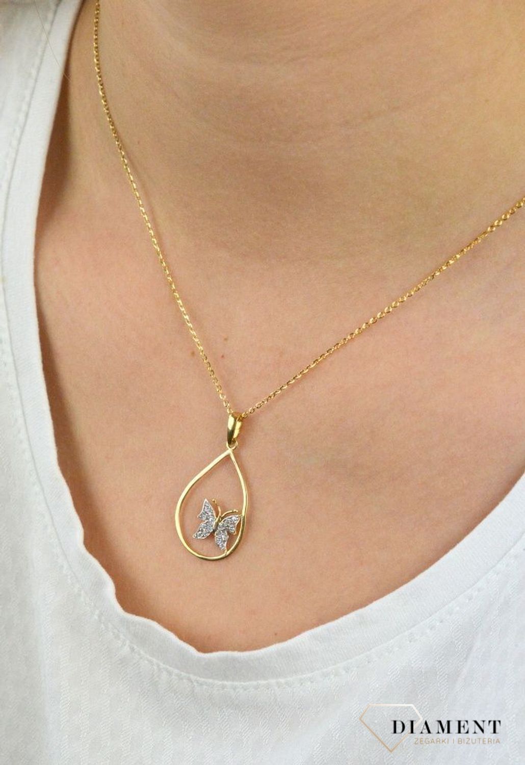 Złota zawieszka motylek w łezce DIA-ZAW-5286-585.jpg