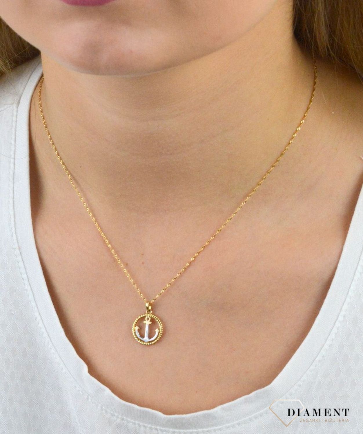 Złota zawieszka okrągła zawieszka z kotwicą DIA-ZAW-5287-585.jpg