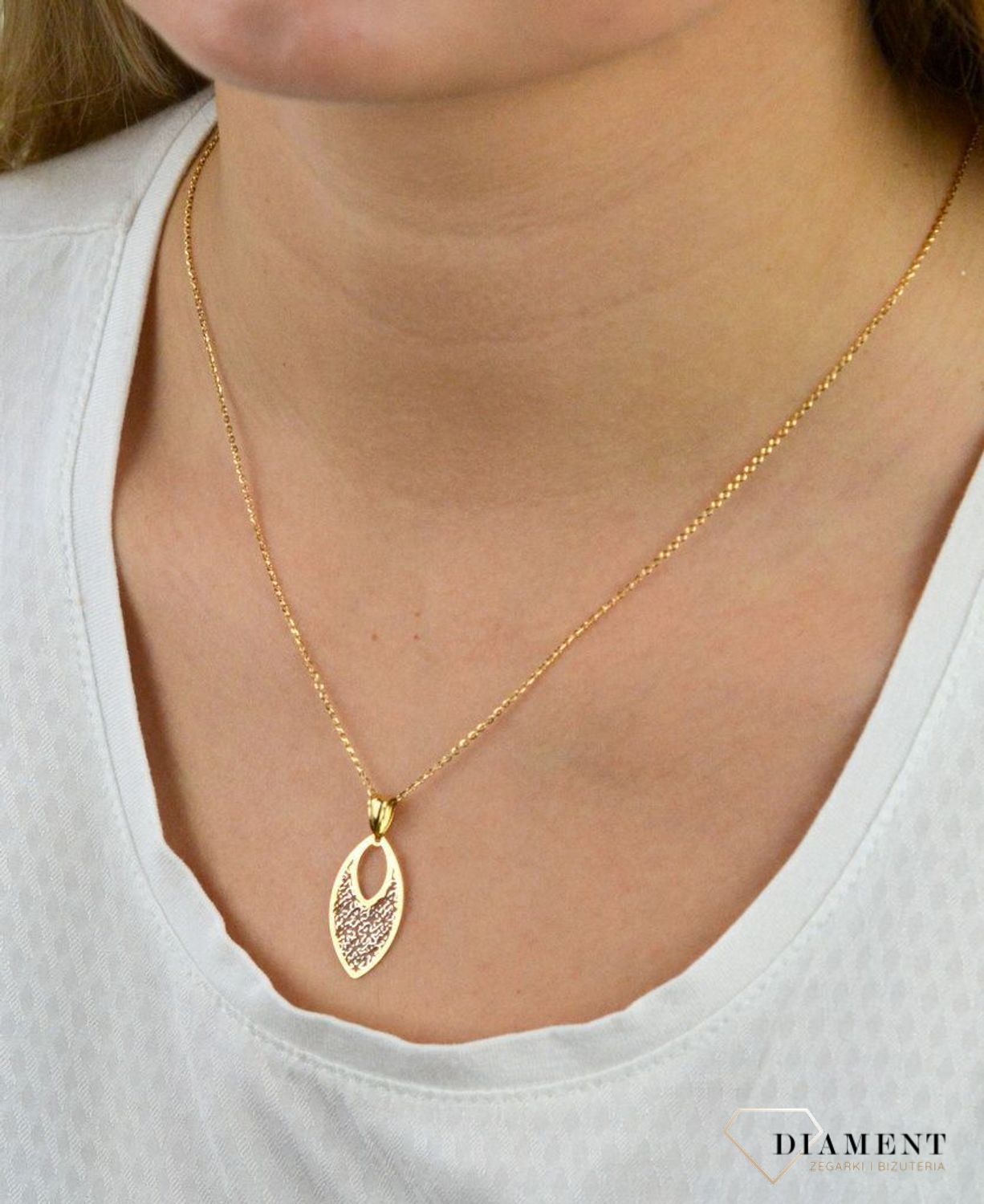 Złota zawieszka ażur wzór z białego złota DIA-ZAW-5288-585.jpg