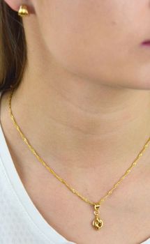 Złote kolczyki w kształcie muszelki DIA-KLC-5293-585. Eleganckie, zdobione złote kolczyki w prostej formie ozdobione ponadczasowym kształcie przypominającym muszle. Doskonałe na prezent. K (3).JPG