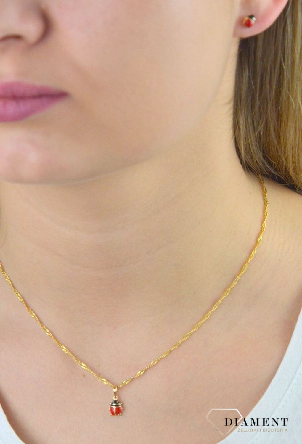 Złota zawieszka dla dziewczynki 'Czerwona biedronka' DIA-ZAW-5294-585.jpg