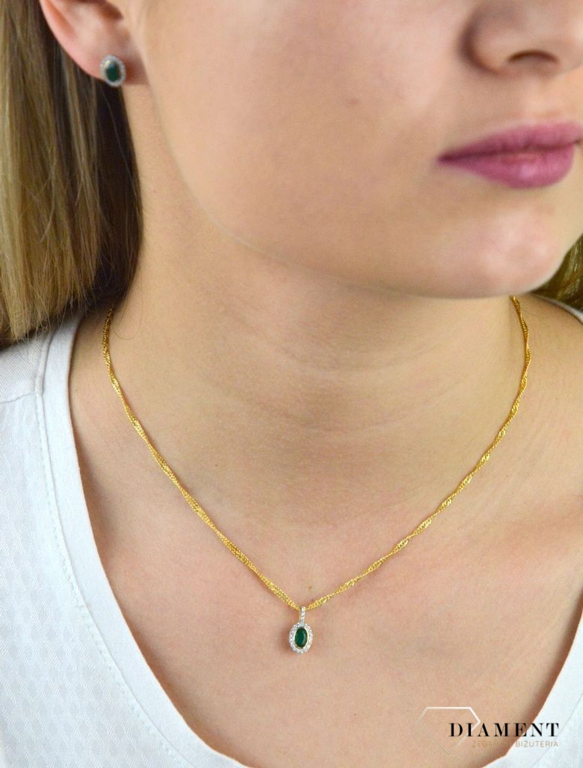 Złota zawieszka z zielonym oczkiem i białą cyrkonią DIA-ZAW-5310-585.jpg