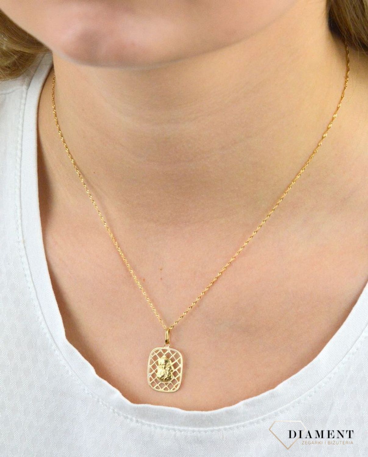 Złota zawieszka medalik Matka Boska Częstochowska DIA-ZAW-5348-585.jpg