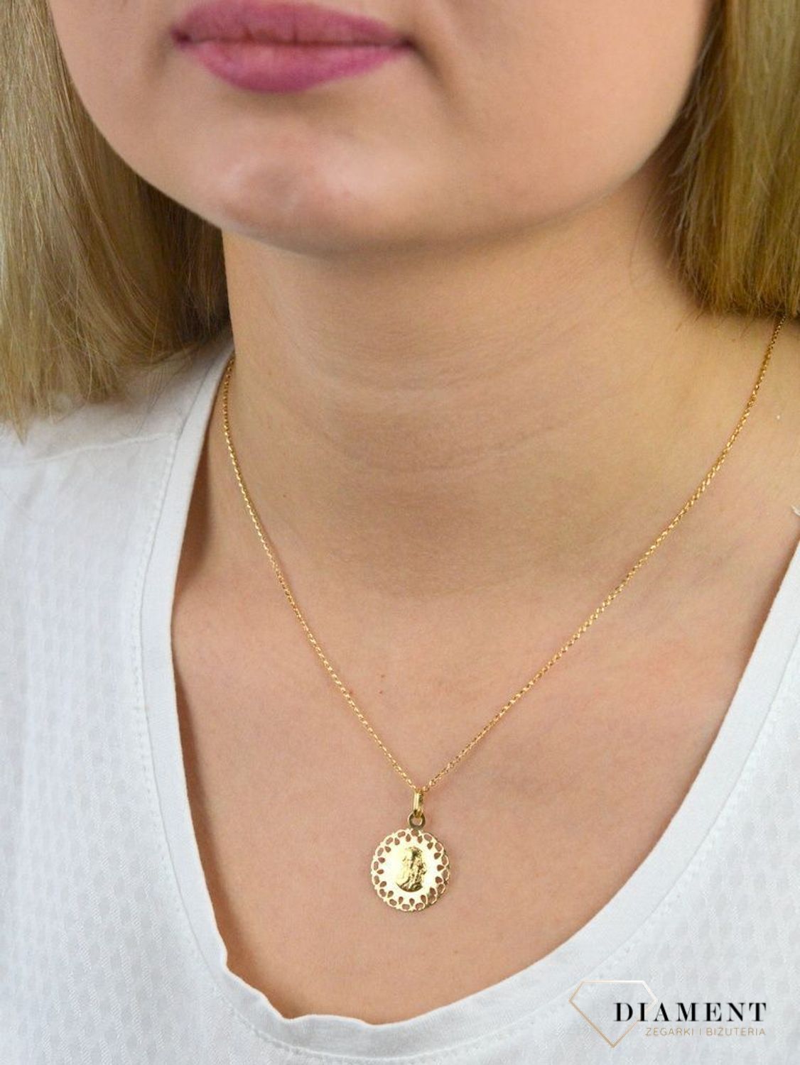 Złota zawieszka 585 medalik okrągły Matka Boska DIA-ZAW-5356-585.jpg