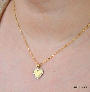  Zawieszka złota serce satynowe z cyrkonią Piękna zawieszka w kształcie serca satynowa z dodatkiem cyrkonii (2).JPG