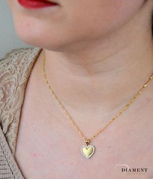  Zawieszka złota serce satynowe z cyrkonią Piękna zawieszka w kształcie serca satynowa z dodatkiem cyrkonii (3).JPG