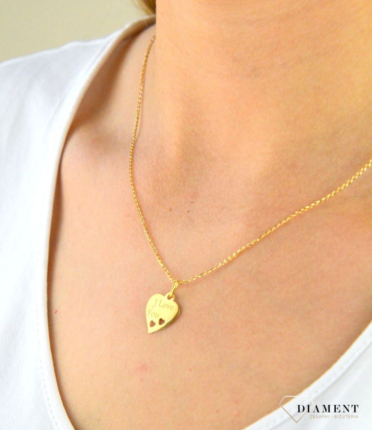 Zawieszka srebrna pozłacana serce I Love You DIA-ZAW-5392-585. Serce zawieszka serce. Serce pozłacane zawieszka. Serce z napisem I Love You. Zawieszka dla ukochanej. Zawieszka srebrna serce idealna na prezent..jpg