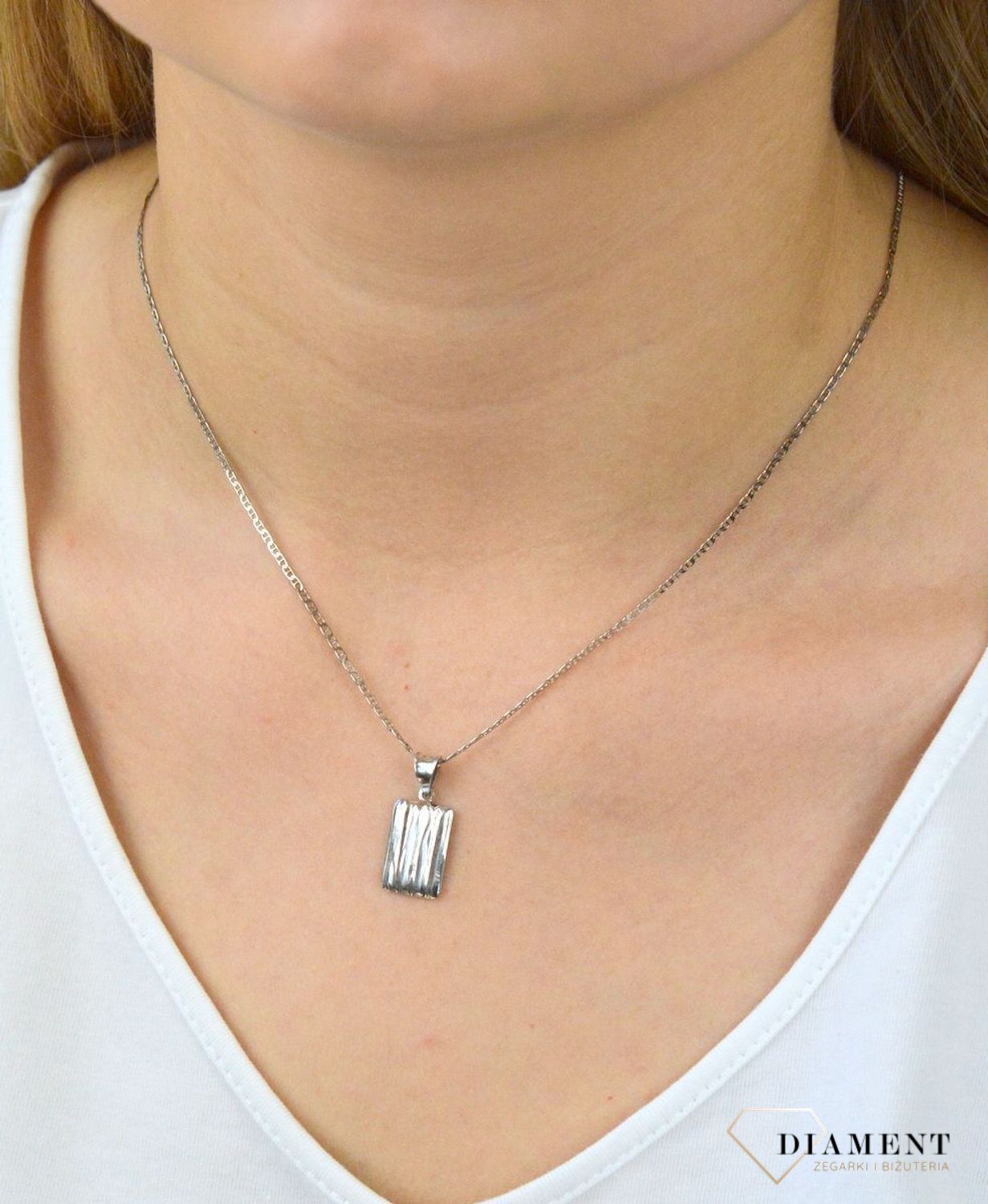 Zawieszka srebrna blaszka DIA-ZAW-5922-925. Zawieszka srebrna blaszka. Zawieszka srebrna grawerowana. Zawieszka idealna na prezent. Zawieszka na każdą okazję..jpg