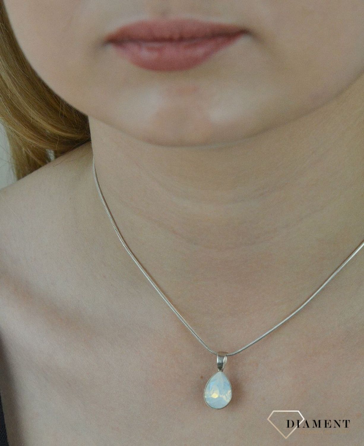 Zawieszka swarovski element łezka DIA-ZAW-5998-925.jpg