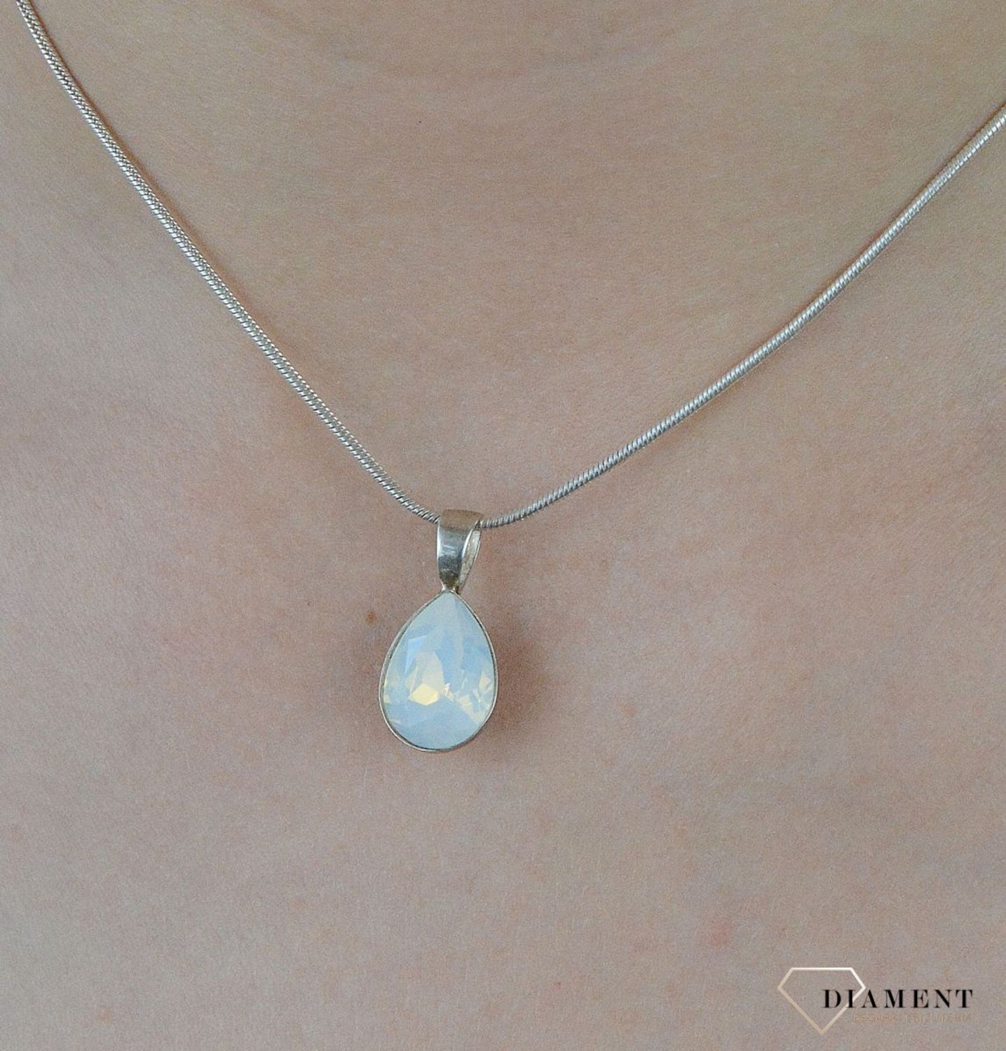 Zawieszka swarovski element łezka DIA-ZAW-5998-925.jpg