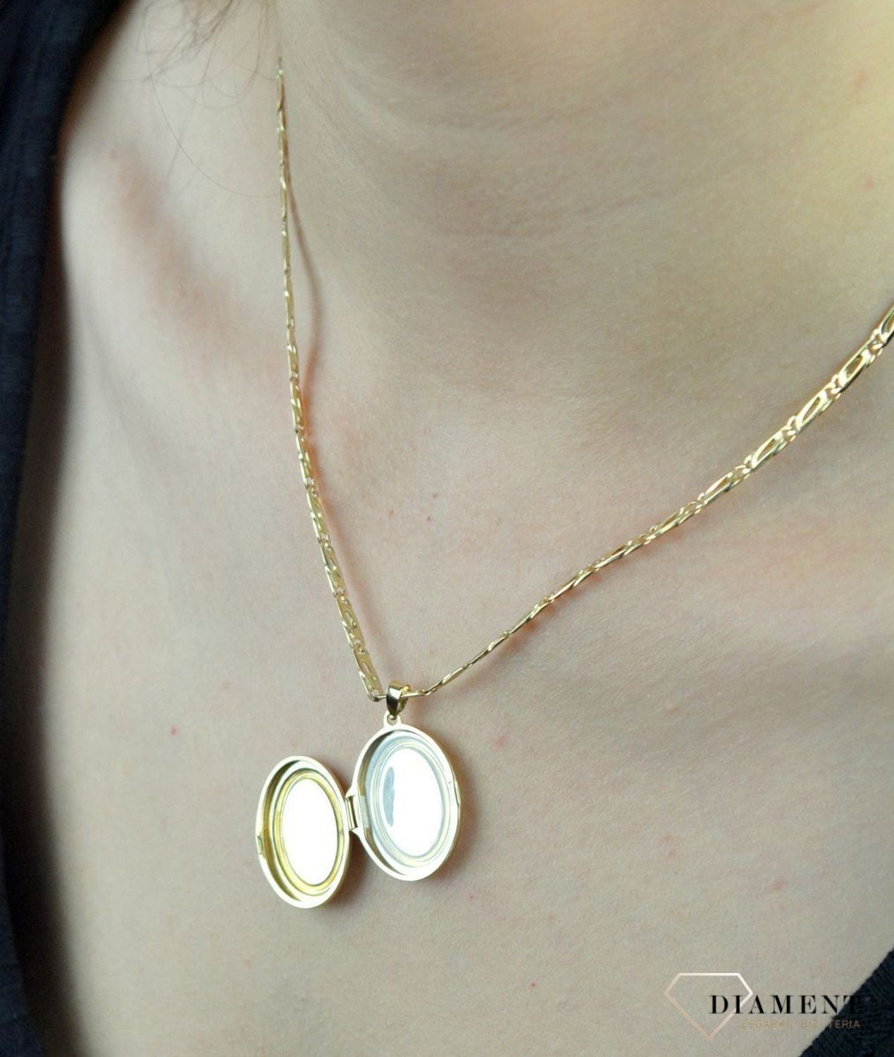 Złota zawieszka 585 owalne puzderko DIA-ZAW-6238-585.jpg