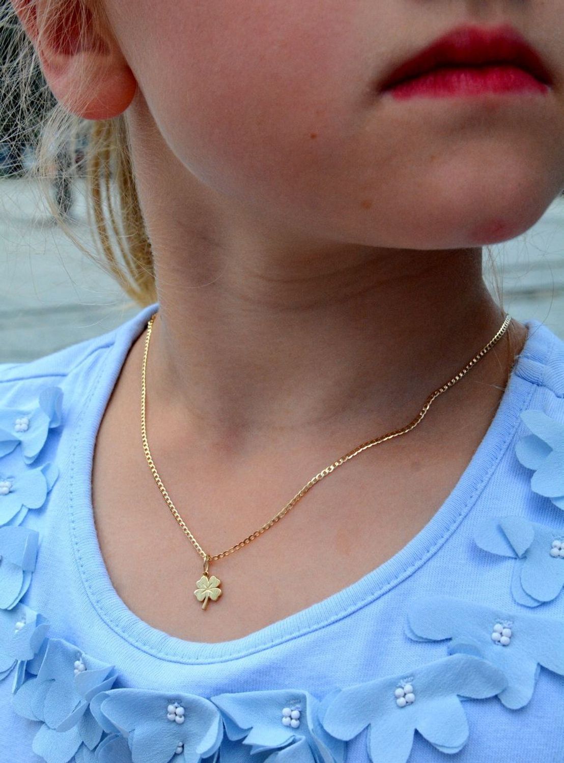 Złota zawieszka 585 koniczynka DIA-ZAW-6250-585.jpg