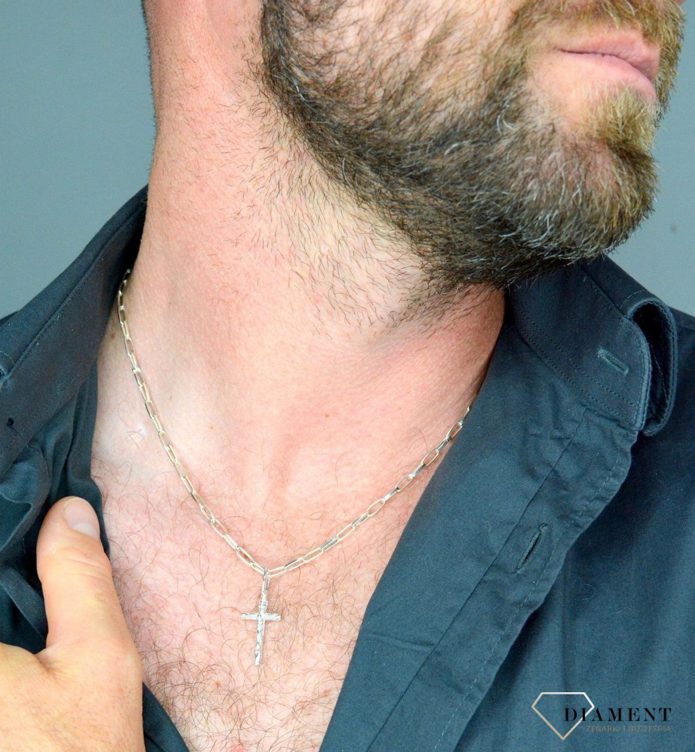 Srebrna zawieszka 925 Krzyż z Jezusem 2,5 cm DIA-ZAW-6295-925.jpg