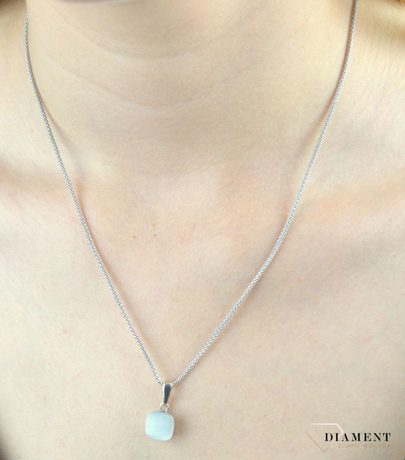 Zawieszka srebrna z uleksytem DIA-ZAW-6375-925. Zawieszka srebrna mleczna. Zawieszka srebrna z ulekystem. Zawieszka srebrna z kamieniem naturalnym. Zawieszka srebrna dams.jpg