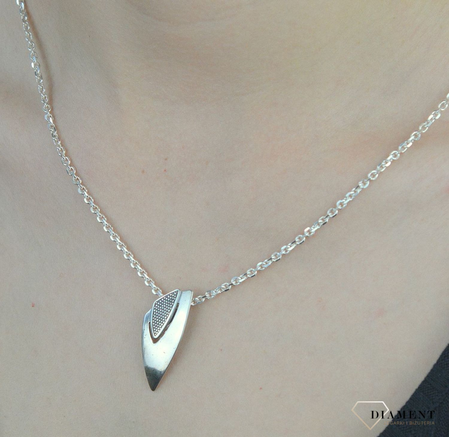 Srebrna zawieszka oksydowana DIA-ZAW-6393-925. Srebrna zawieszka oksydowana. Srebrna zawieszka duża. Srebrna zawieszka na każdą okazję. Srebrna zawieszka idealn.jpg