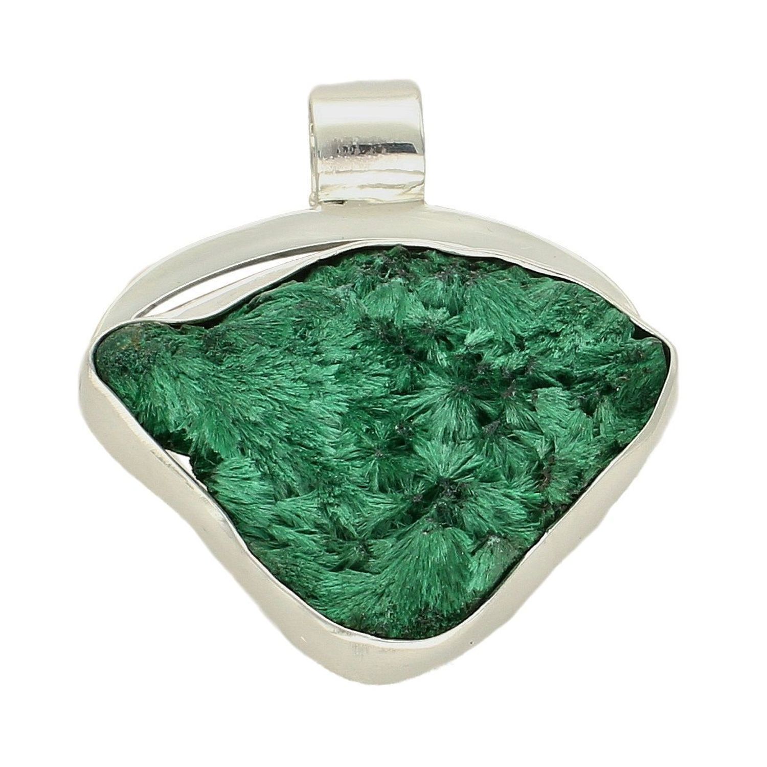 Zawieszka srebrna z malachitem DIA-ZAW-6550-925.  Zawieszka z dużym kamieniem będzie doskonała na prezent dla kobiety gustującej w okazałych dodatkach.  Biżuteria z kamieniem naturalnym..jpg