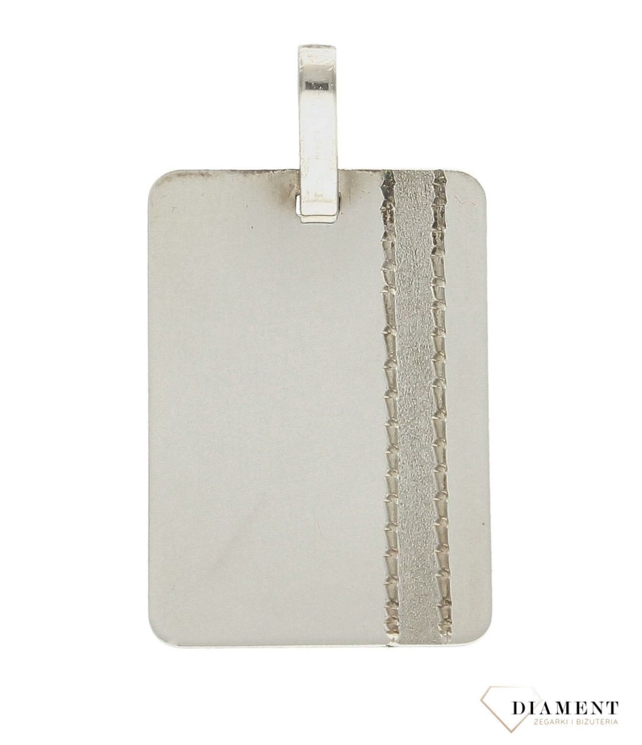 Srebrna zawieszka blaszka 925 'Twój tekst' 925. Srebrna zawieszka wykonana z próby 925 w kształcie prostokąta. Srebrny nieśmiertelnik do wygrawerowania. Prostokątna zawieszka o wadze 2,10 g,.jpg