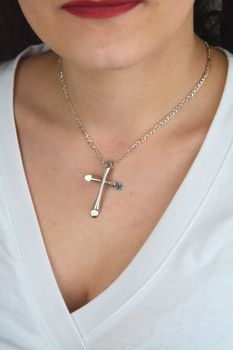 Srebrna zawieszka krzyż 925 duży krzyżyk DIA-ZAW-7131k-925 (2).jpg