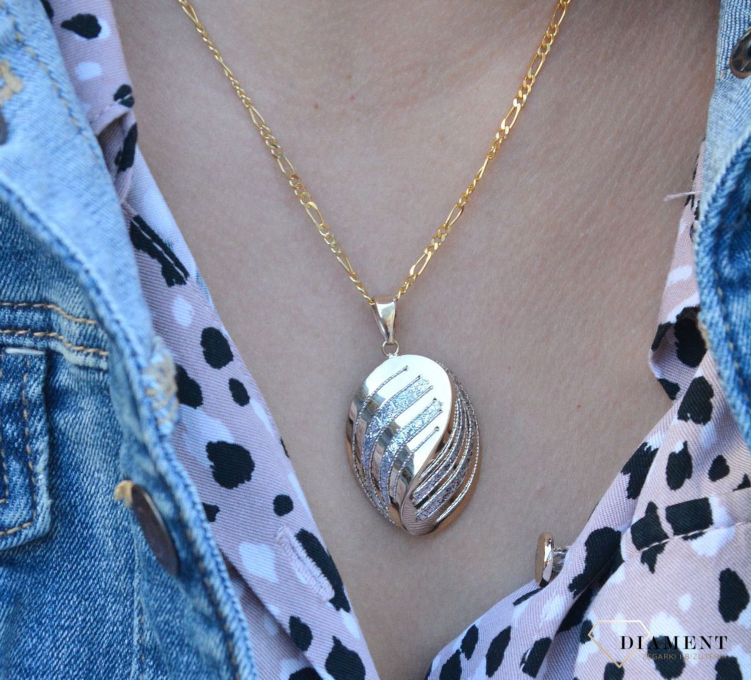 Złota zawieszka 585 owalna z białym złotem DIA-ZAW-7555-585.jpg