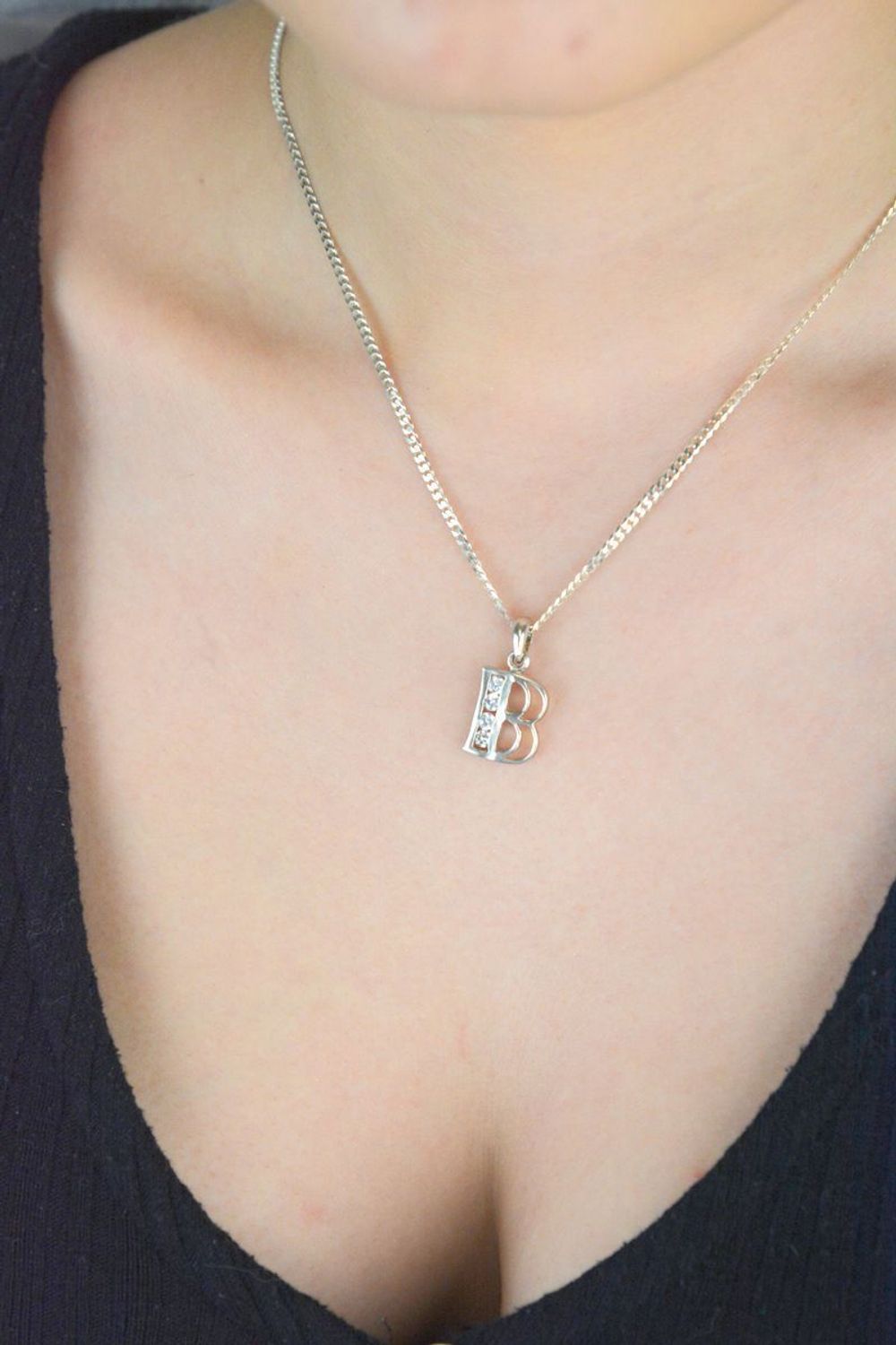 Nasz sklep internetowy z biżuterią damską Diament jest autoryzowanym dystrybutorem marki. Cała kolekcja damskiej biżuterii Diament zakupiona w naszym sklepie posiadają 2 letnią gwarancję i 1.jpg