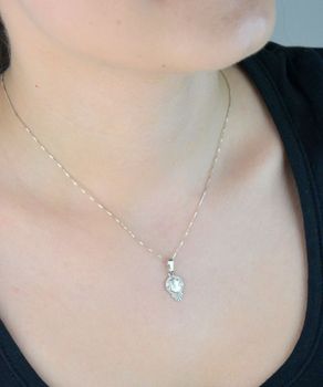 Medalik srebrny próby 925 z wizerunkiem Jana Pawła II. Lekki, o długości 2,2 cm – model DIA-ZAW-8711-925. Duchowa pamiątka i symbol wiary – idealny na prezent religijny (4).JPG
