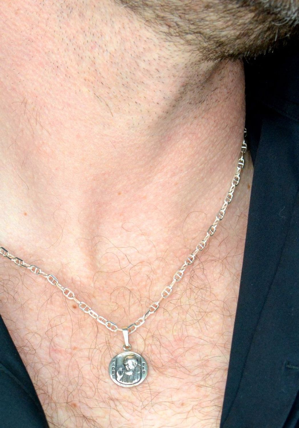 Zawieszka srebrna Medalik Ojciec Pio DIA-ZAW-8725-925. Srebrna zawieszka do łańcuszka. Zawieszka srebrna medalik. Medalik srebrny Ojciec Pio. Medalik srebrny na prezent,.jpg