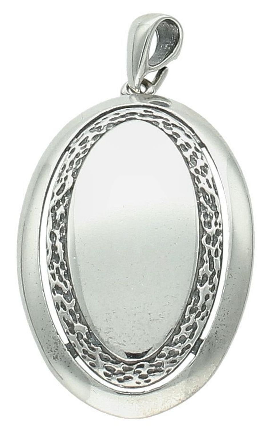 Zawieszka srebrna owalna próba 925, DIA-ZAW-8822-925 Srebrna zawieszka została wykonana z najwyższej jakości srebra próby 925. Idealny prezent dla każdej kobiety. 1.jpg