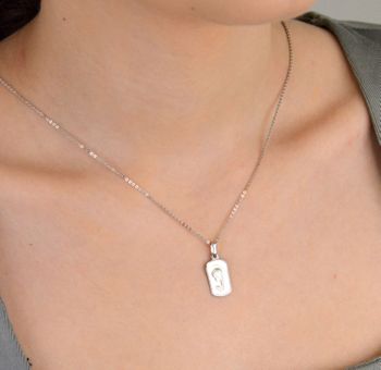 Medalik białe złoto Matka Boska pr 585,  DIA-ZAW-9029-585  Złota zawieszka 585 medalik z Matką Boską. Medalik będący wspaniałą pamiątką i prezentem z okazji (3).JPG